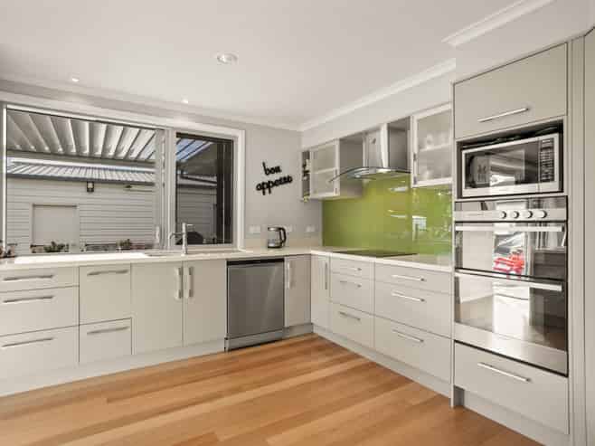 10 Endeavour Close, Whitianga