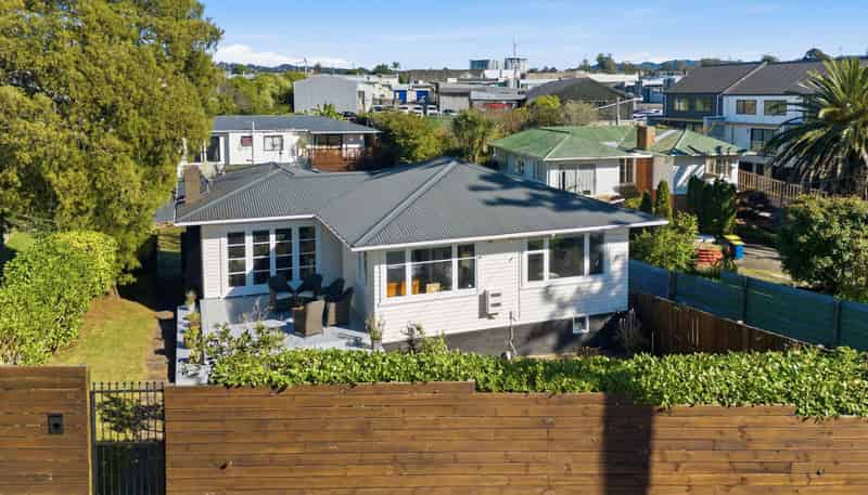46 Kelman Road, Kelston