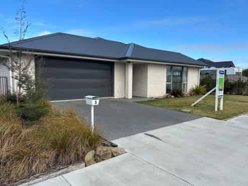 3 Yates Place, Amberley