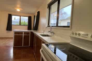 2 Maynard Place, Ashburton