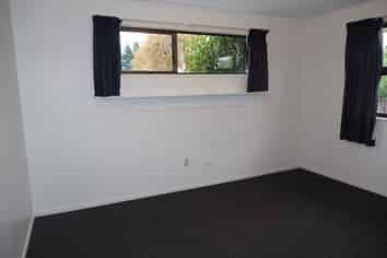 2 Maynard Place, Ashburton