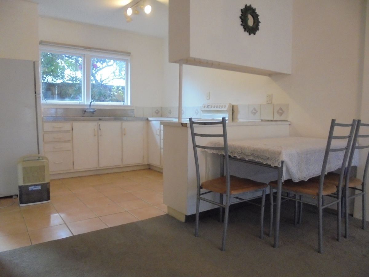 2 Bedroom DGZ Unit Ready To Move In! - Widok 5