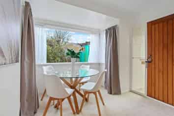 16B Cashmere Road, Cashmere