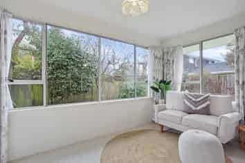16B Cashmere Road, Cashmere