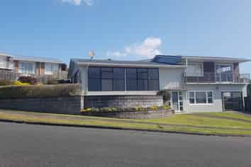 32 Crownhill Street, Spotswood