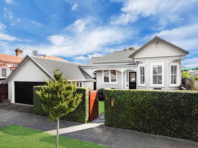 12 Mapau Road, Greenlane