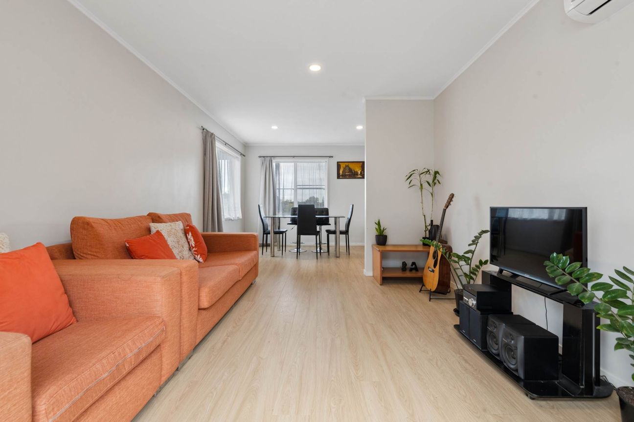 Solid Brick, Sunny Aspect - Ansicht 4