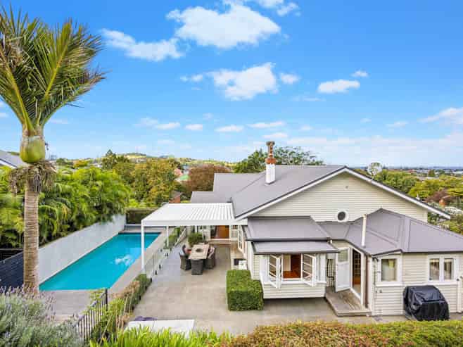 9 Buckley Road, Epsom