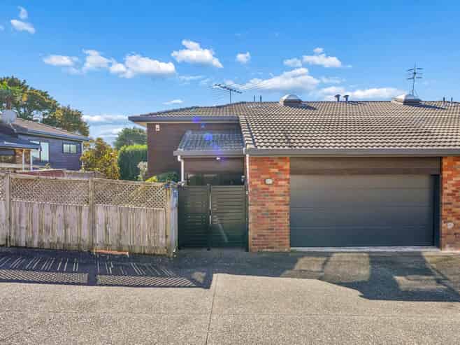 4/32A Tawera Road, Greenlane
