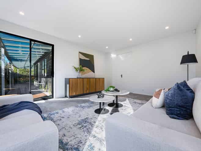 80 Medallion Drive, Oteha