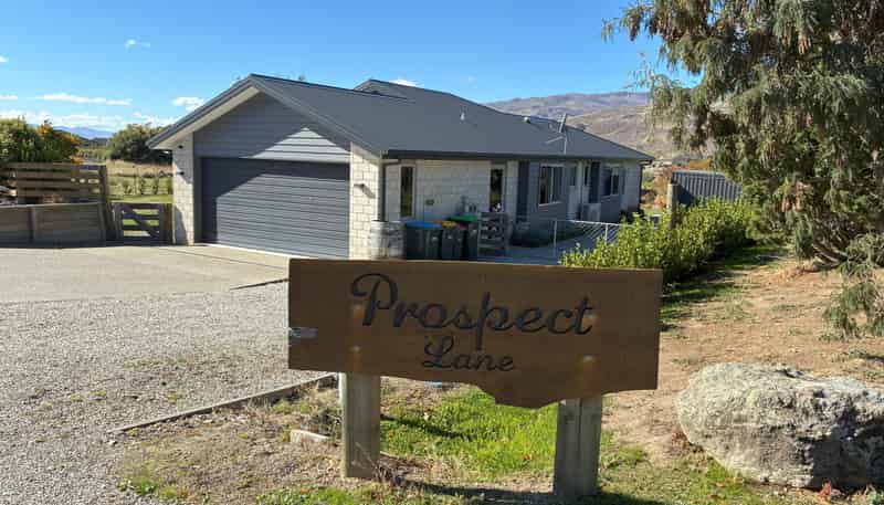 2 Prospect Lane, Cromwell
