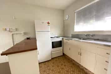 8/223 Grey Street, Hamilton East