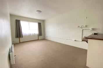 8/223 Grey Street, Hamilton East