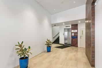 Elevated CBD Office 400m² – 800m² with Lift Access