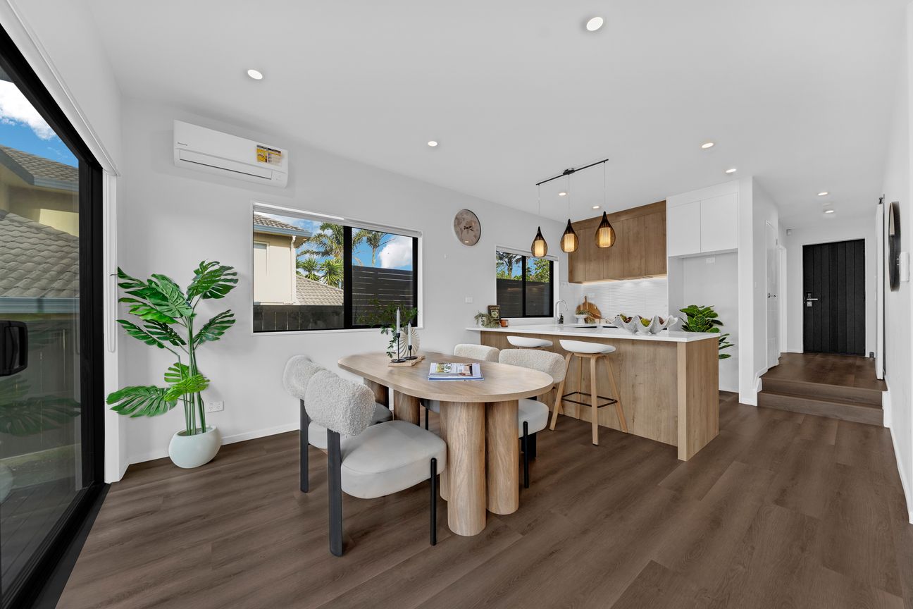 Modern Freehold 4 Beds + Study in Macleans Zone - Vista 6