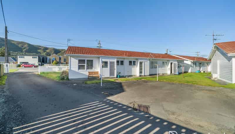 3/1079 High Street, Taita