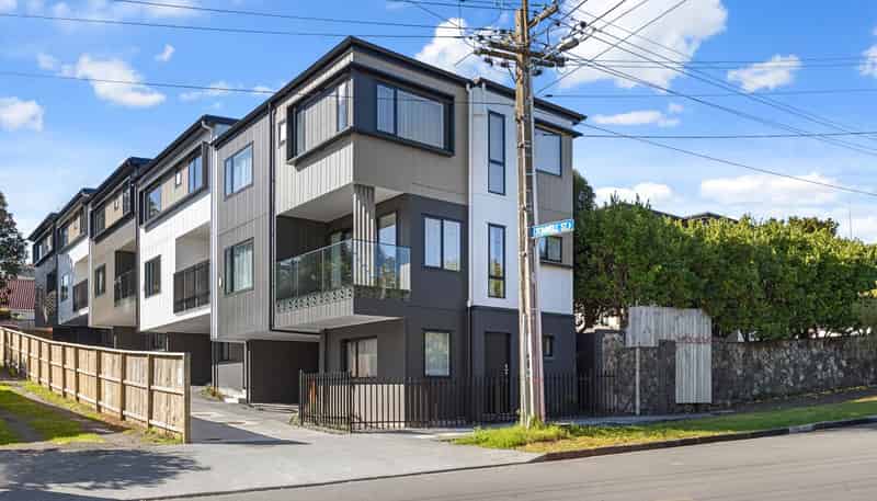 2/1A Onslow Road, Mount Eden