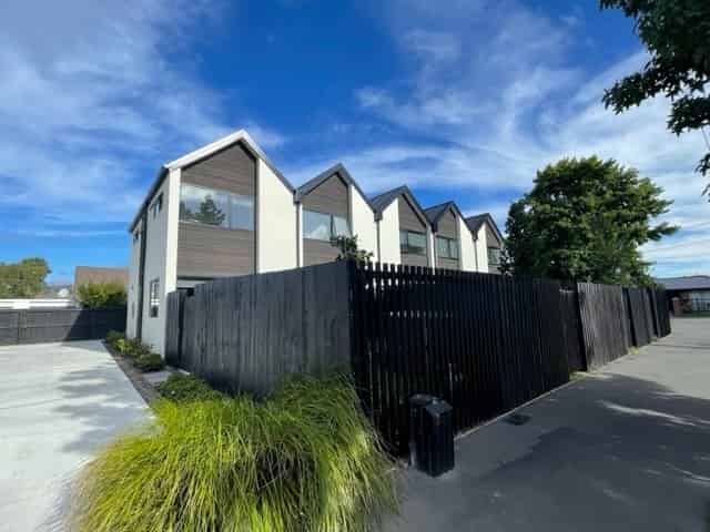 5/77  Southampton Street , Sydenham