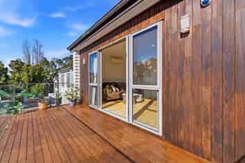 2/65 Francis Street, Hauraki