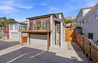 2/65 Francis Street, Hauraki