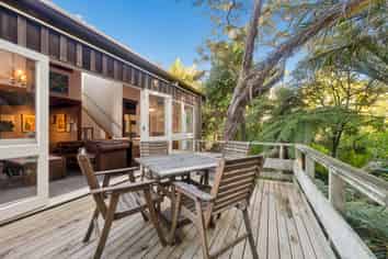 26 McDowell Crescent, Hillcrest