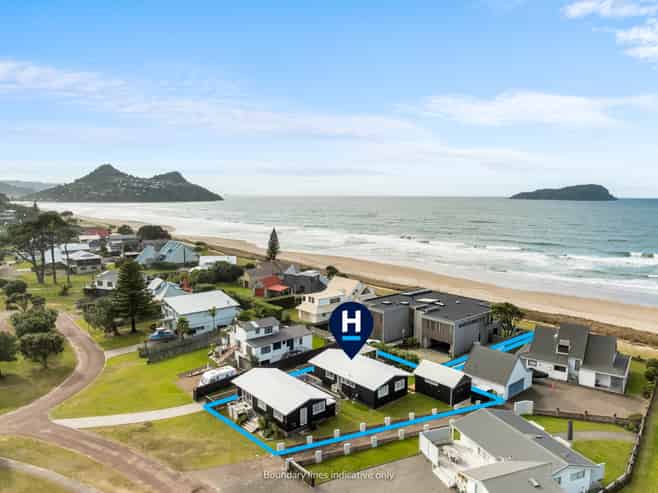 20A & 20B Champion Place, Pauanui