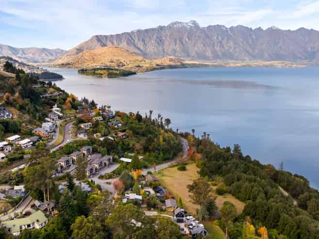 2/83 Arawata Terrace, Sunshine Bay
