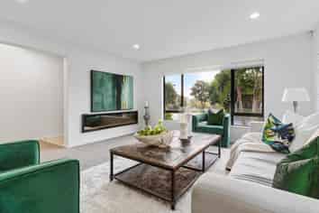 1 Coachman Drive, Flat Bush