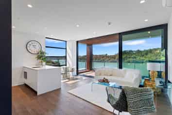 806/6 Boundary Road, Hobsonville