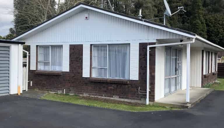 33B Orchard Avenue, Enderley