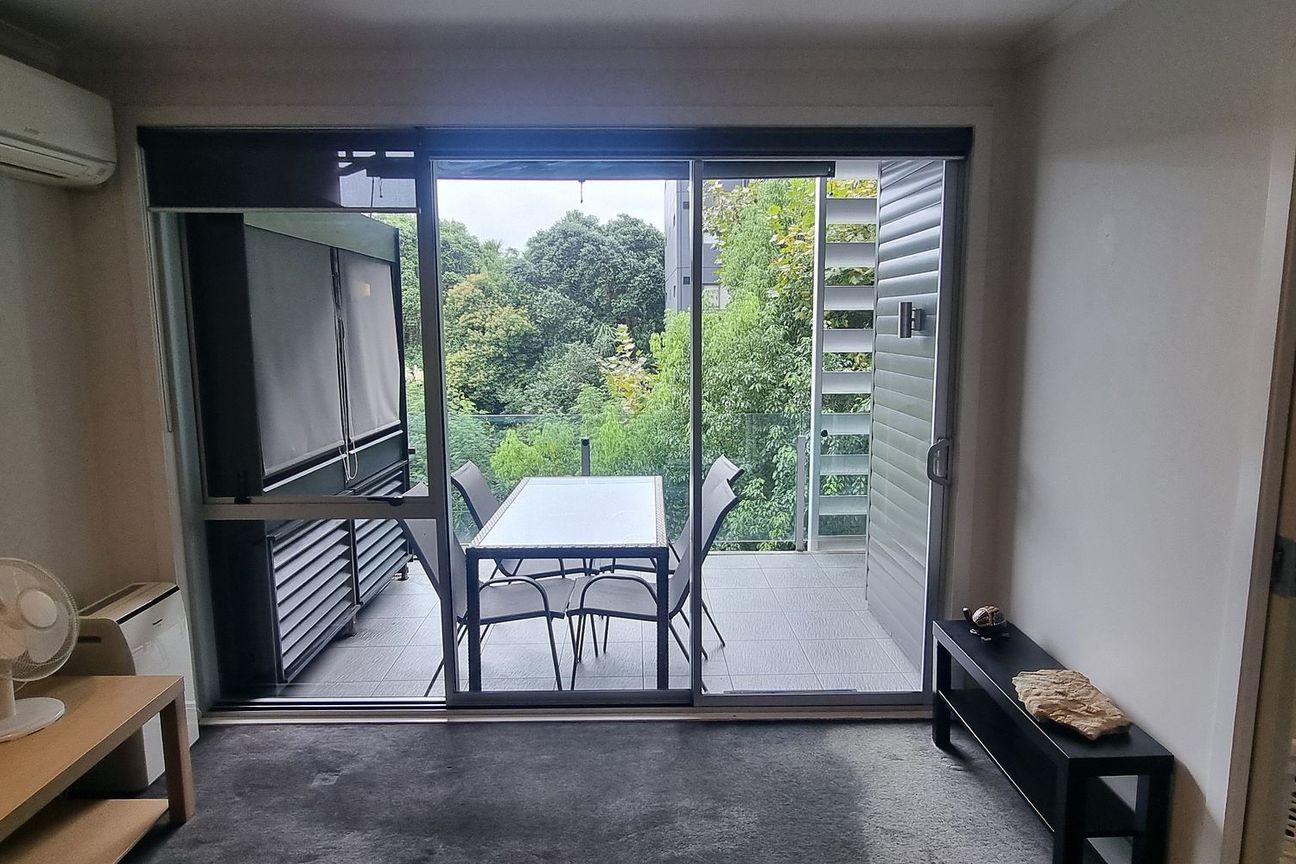 Ready to move in - fully furnished unit - Vista 6