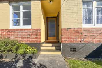 10 Clapham Place, Whanganui East