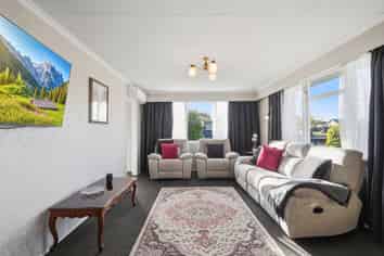 69 Christina Street, Strathern