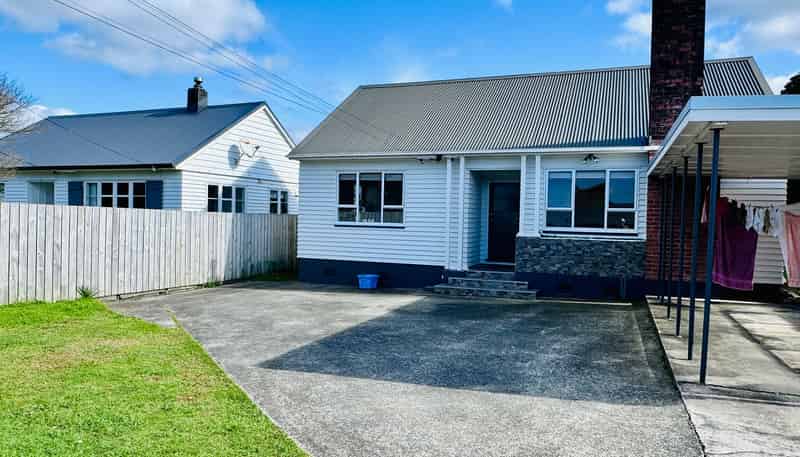 35 Cairnfield Road, Kensington