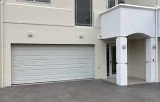 9/100 Customhouse Street , Gisborne