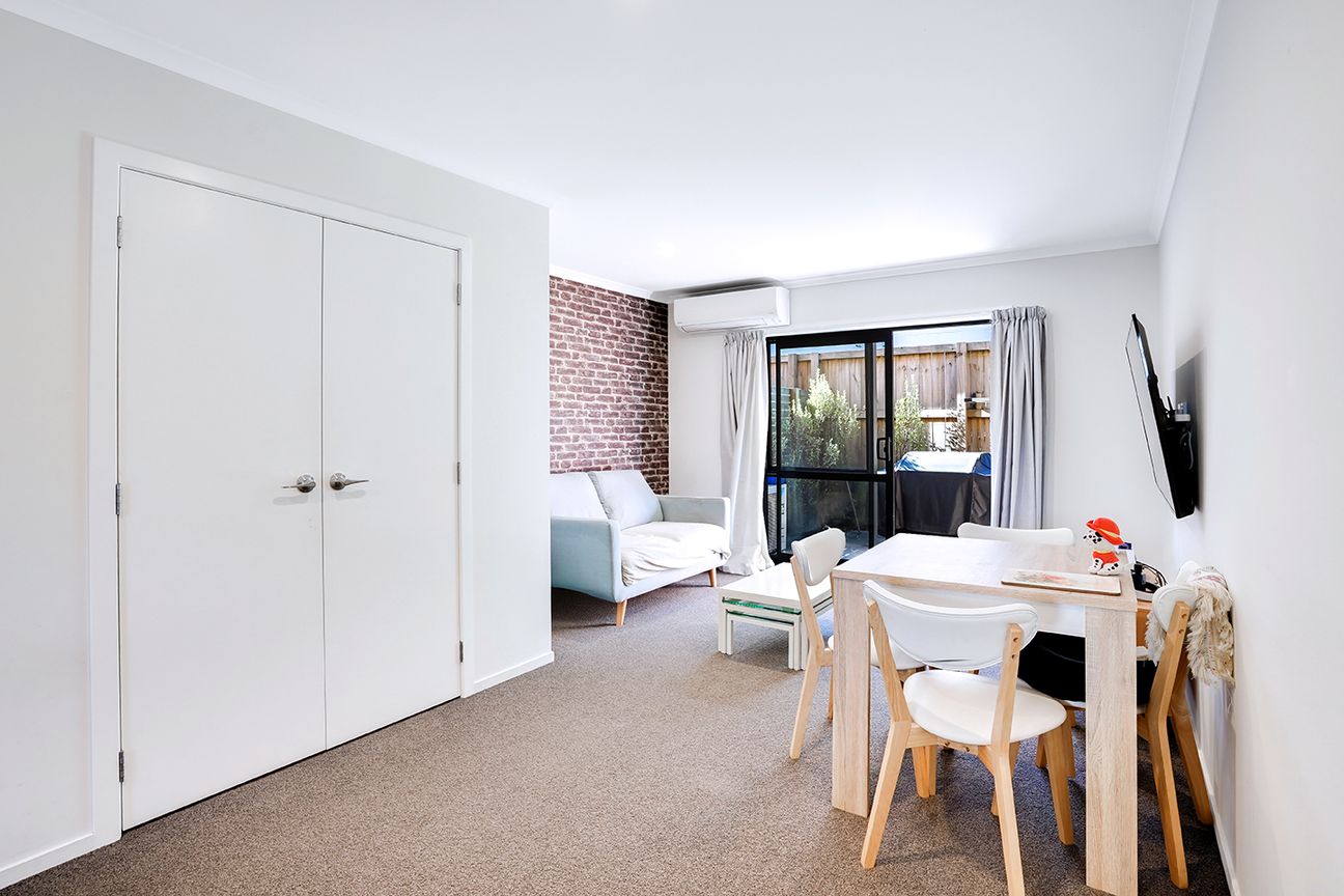 Modern Living Close To Town - Aanzicht 6