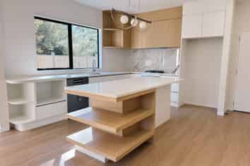 37 Burberry Road, KARAKA