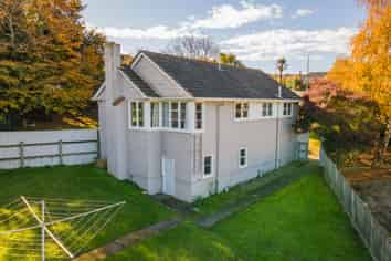 4 Essex Street, Marchwiel