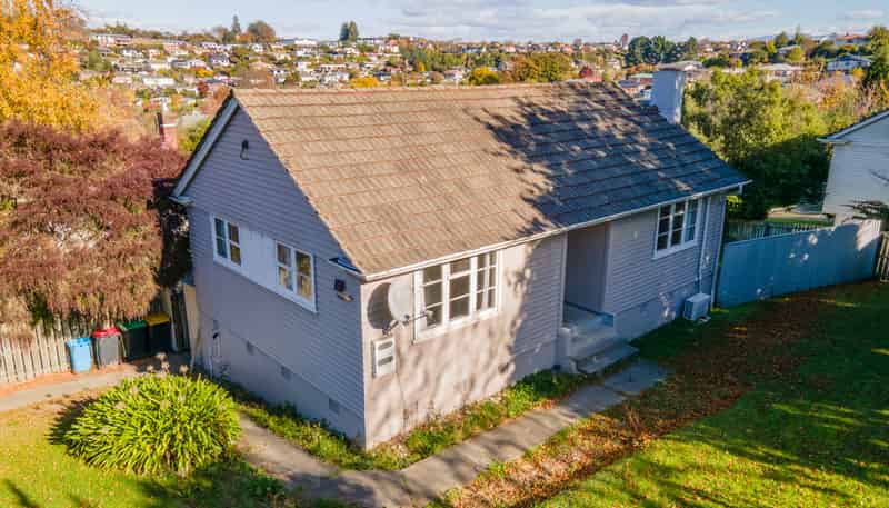 4 Essex Street, Marchwiel