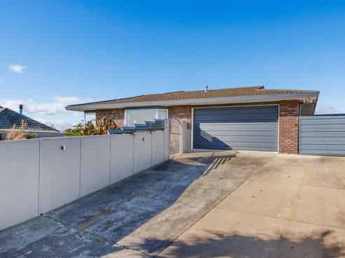 8 Brown Street, Foxton