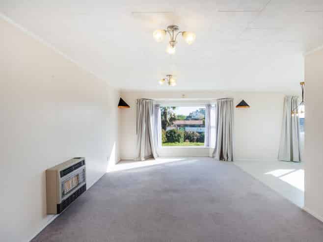 8 Brown Street, Foxton