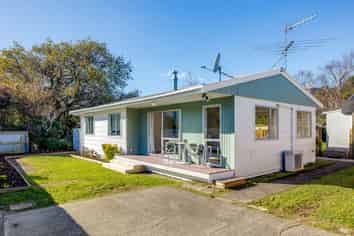 8A Rawhiti Street, Stokes Valley