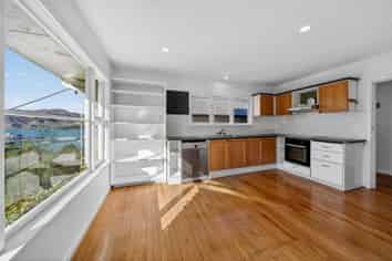 3 Walkers Road, Lyttelton