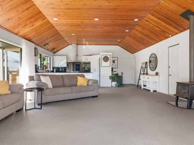 32 Webb Place, Papamoa