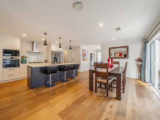 17 Waitaria Terrace, Aotea
