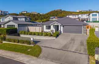 17 Waitaria Terrace, Aotea