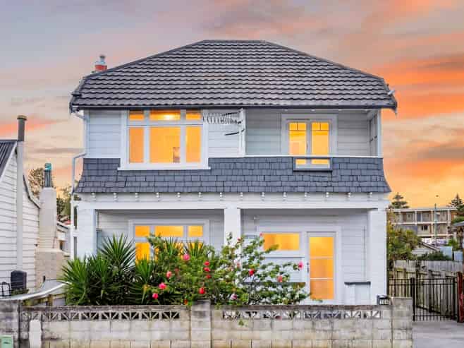164 Wellesley Road, Napier South