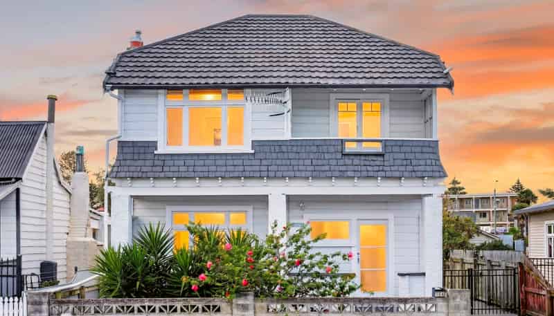 164 Wellesley Road, Napier South