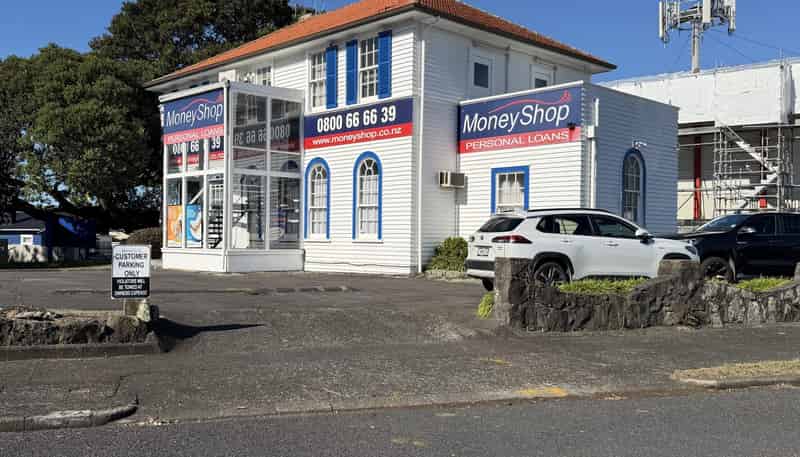 2 Piki Thompson Way, Otahuhu