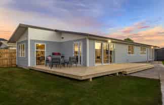 4 Manawa Avenue, Raumati Beach